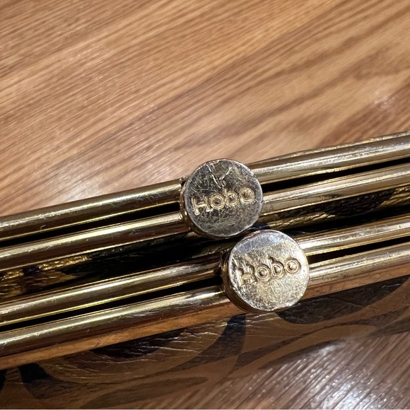 HOBO the Original Geo Print Clutch Leather ‘Lauren’‎ Wallet - Picture 3 of 11